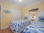 Guest Bedroom with Two Twin Beds at 3A Beachwood Place